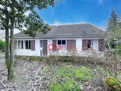 Maison - 92 m² - 4 pièces