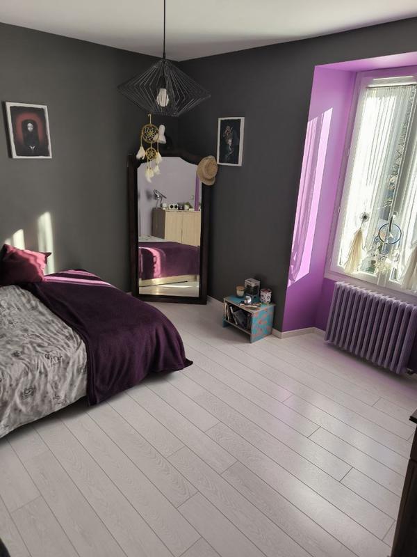 Maison - 240 m² - 11 pièces