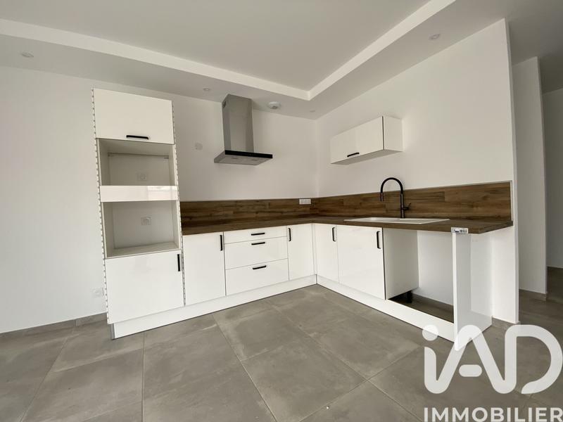 Maison - 90 m² - 4 pièces