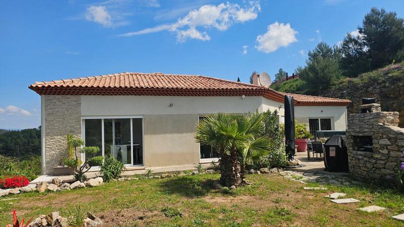 Villa - 140 m² - 5 pièces