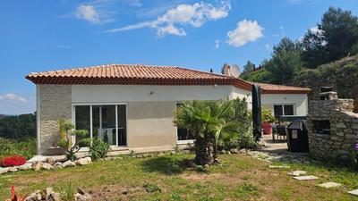 Villa - 140 m² - 5 pièces