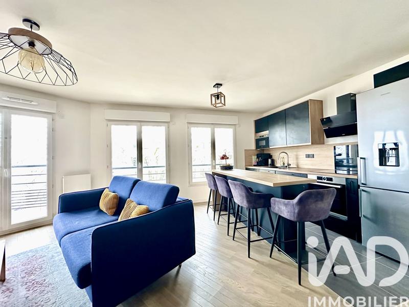 Appartement - 90 m² - 4 pièces