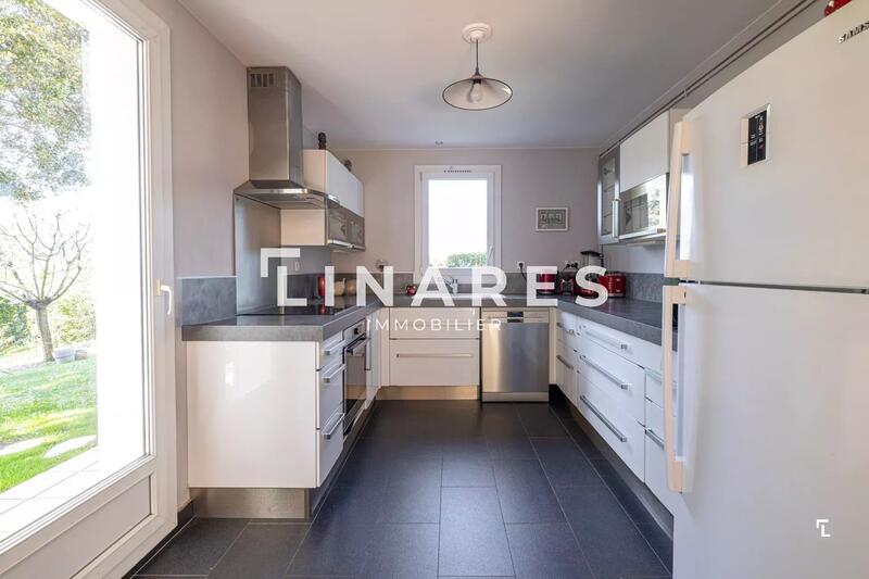 Maison - 115 m² - 6 pièces