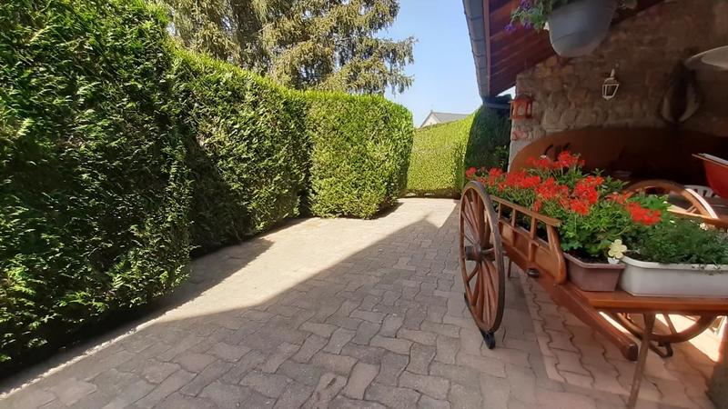 Château - 483 m² - 18 pièces