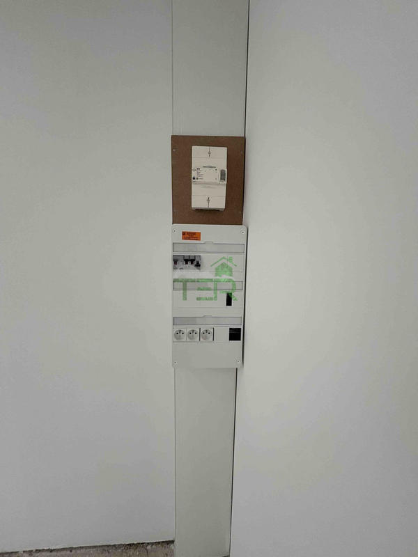 Local d'activités - 82 m² - 1 pièce