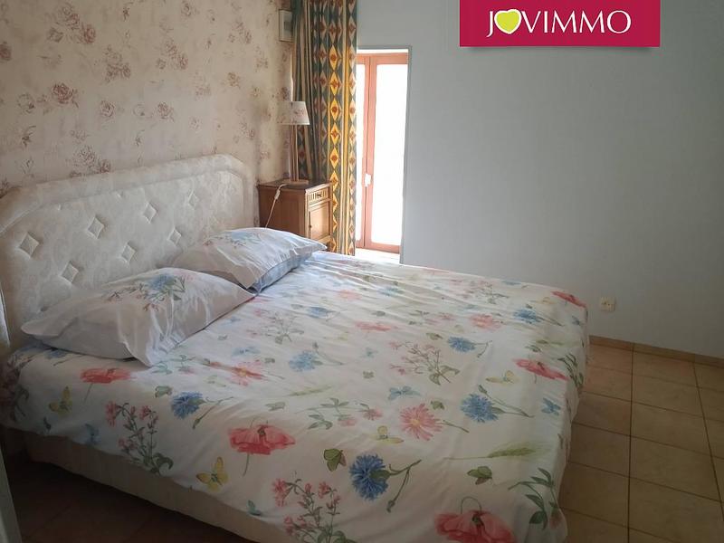 Maison - 393 m² - 10 pièces