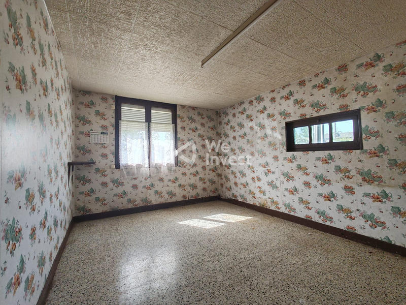 Maison - 87 m² - 7 pièces