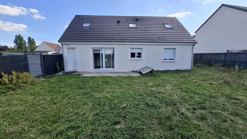 Maison - 85 m² - 3 pièces