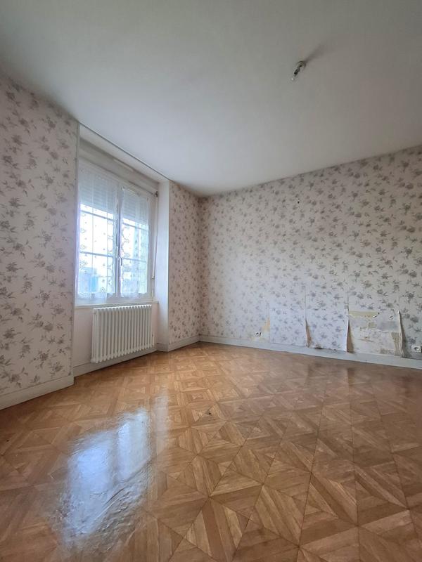 Maison - 83 m² - 4 pièces