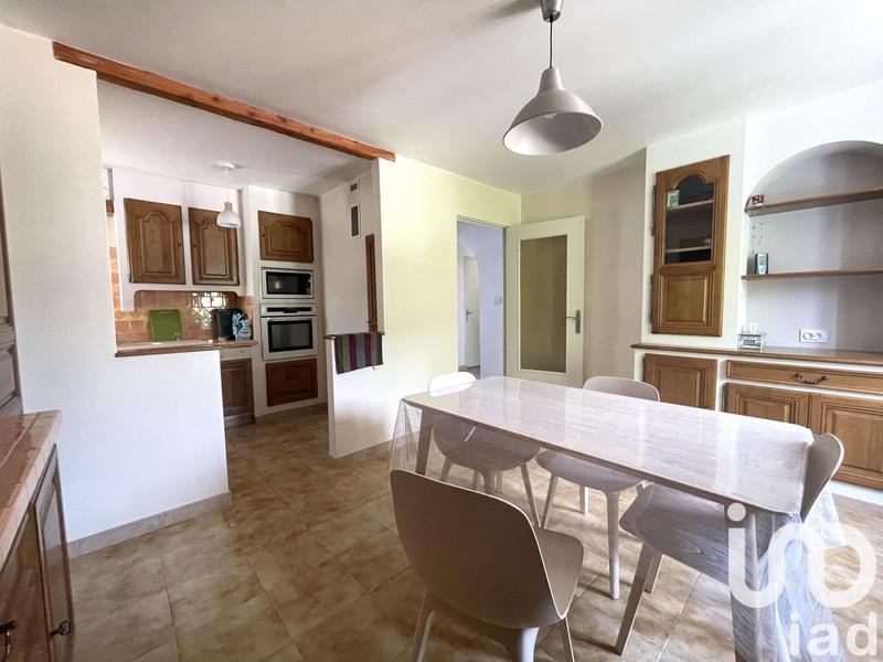 Maison - 335 m² - 9 pièces