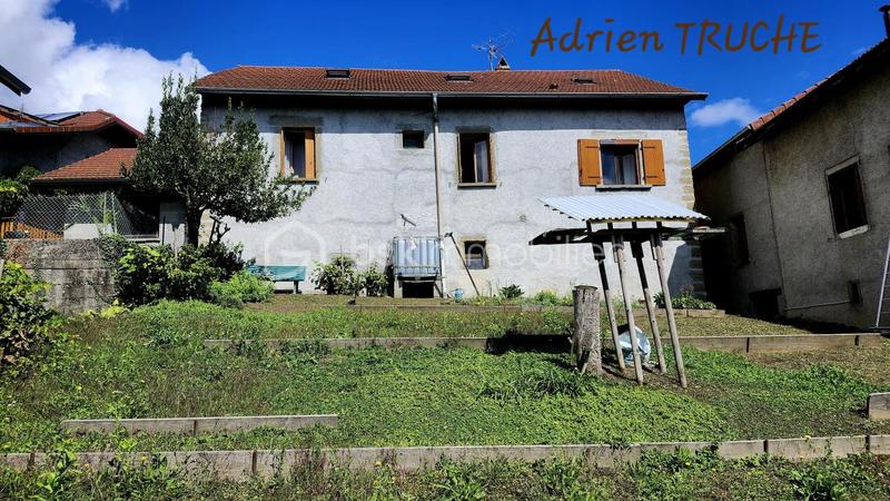 Maison de village - 135 m² - 8 pièces