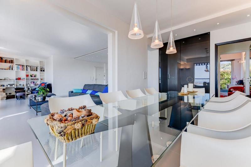 Penthouse - 136 m² - 4 pièces