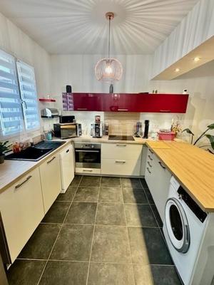 Maison - 91 m² - 4 pièces