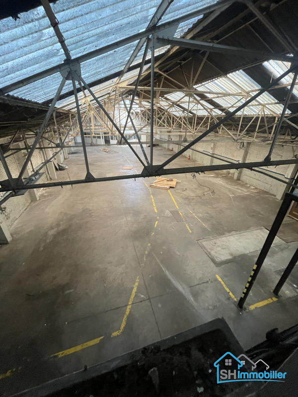 Immeuble - 1 400 m²