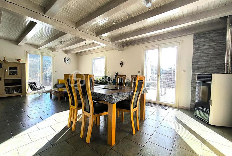 Maison - 158 m² - 5 pièces