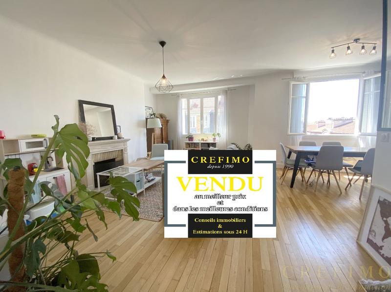 Appartement - 82 m² - 3 pièces