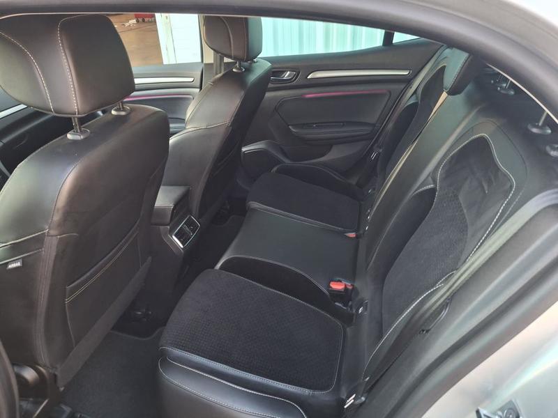 Renault Mégane 1,5DCI110cv Intens Distri Ok