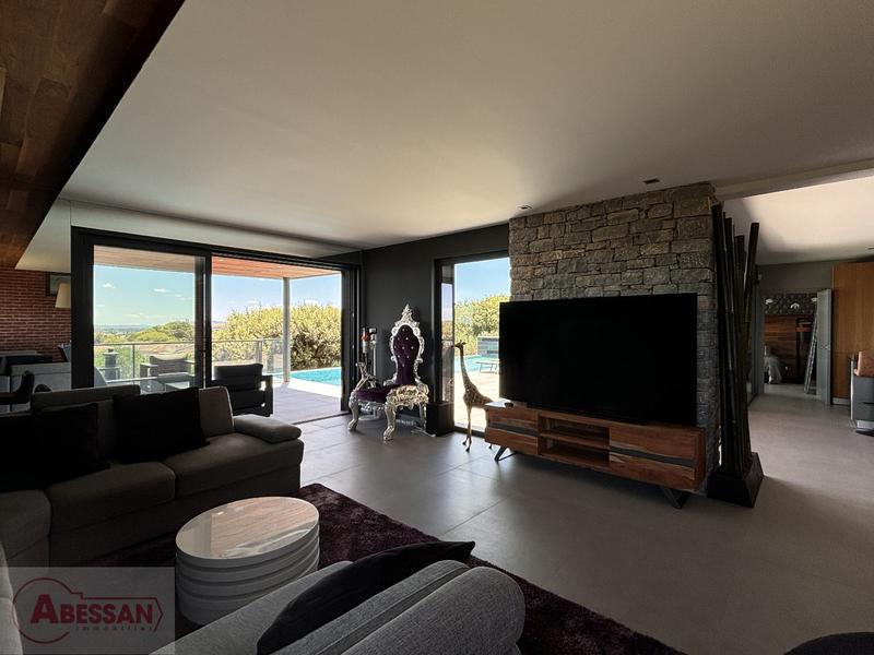 Maison contemporaine - 220 m² - 6 pièces