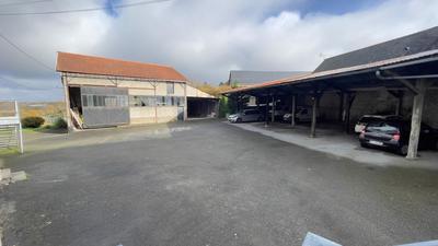 Maison de village - 298 m² - 14 pièces