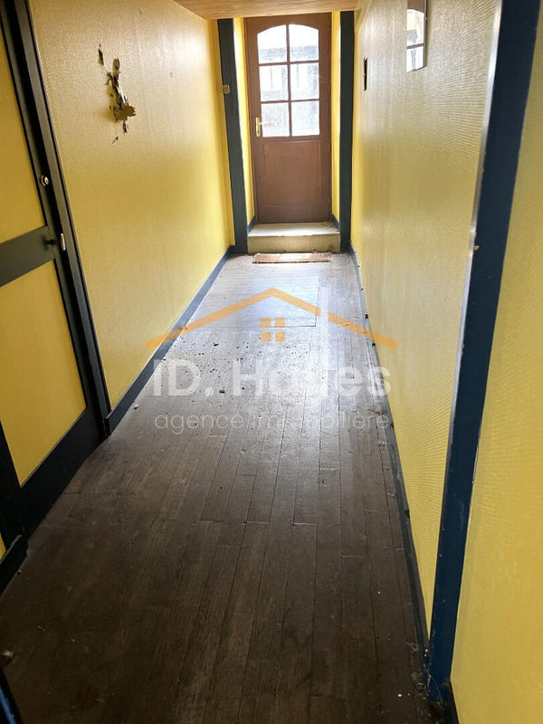 Immeuble - 6 pièces