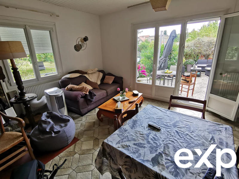 Maison - 80 m² - 5 pièces