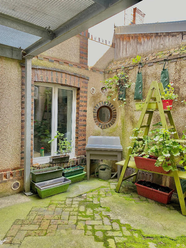 Maison - 250 m² - 5 pièces