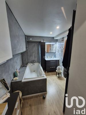 Appartement - 75 m² - 4 pièces