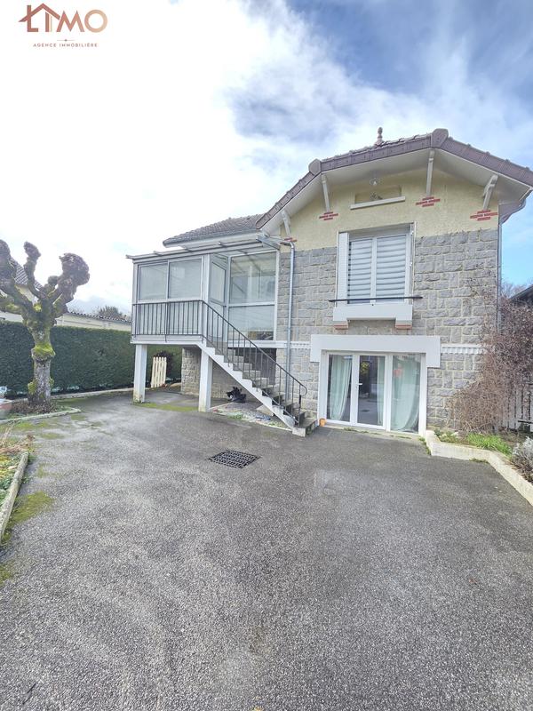 Maison - 114 m² - 7 pièces