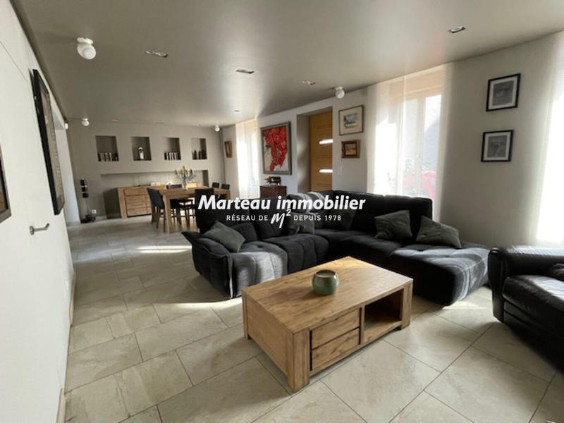 Maison - 140 m² - 5 pièces