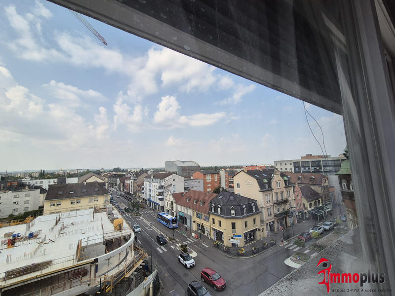 Appartement - 100 m² - 4 pièces