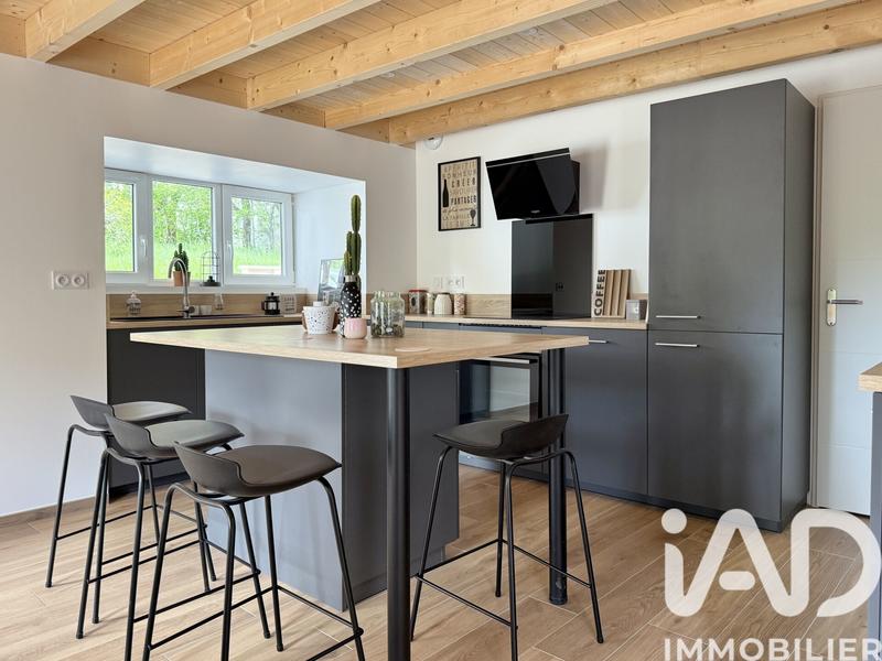 Maison - 150 m² - 5 pièces