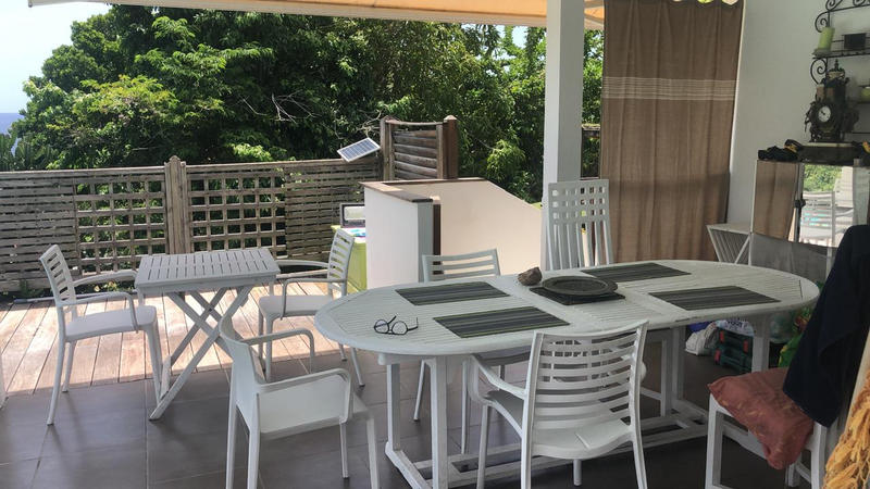 Villa - 100 m² - 5 pièces