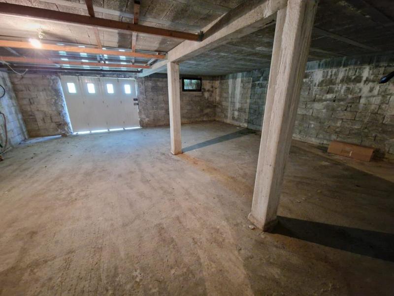 Maison - 121 m² - 5 pièces