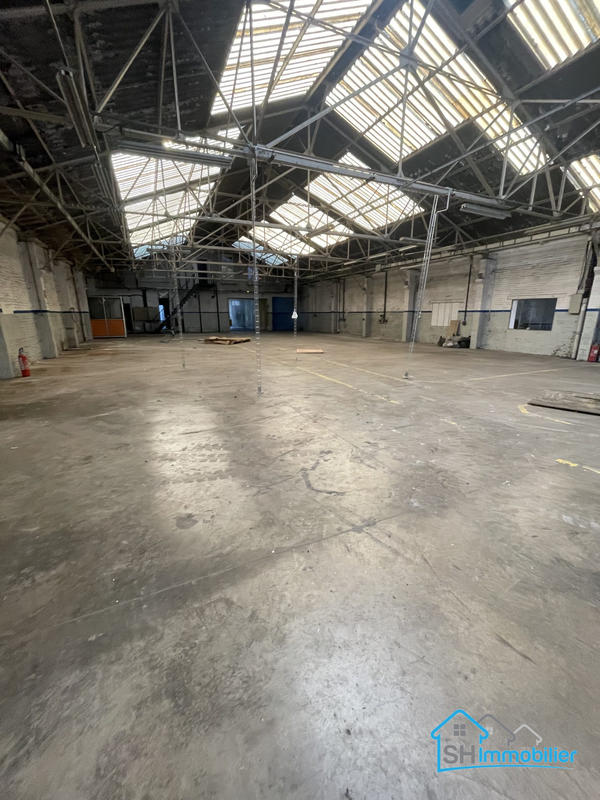 Immeuble - 1 400 m²