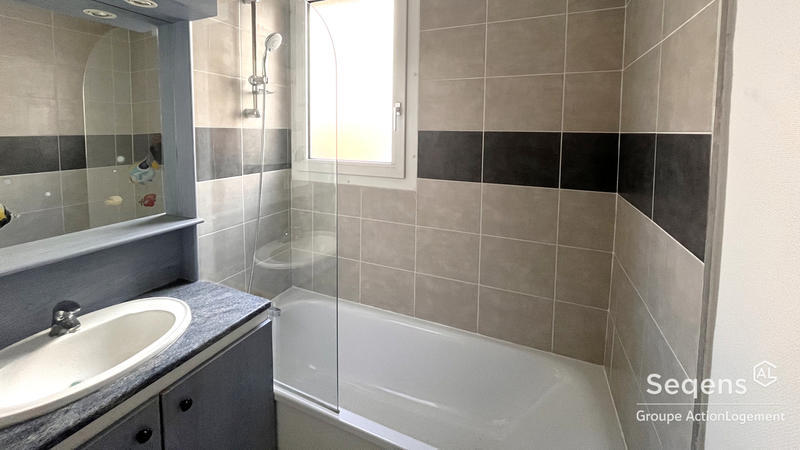 Appartement - 56 m² - 3 pièces