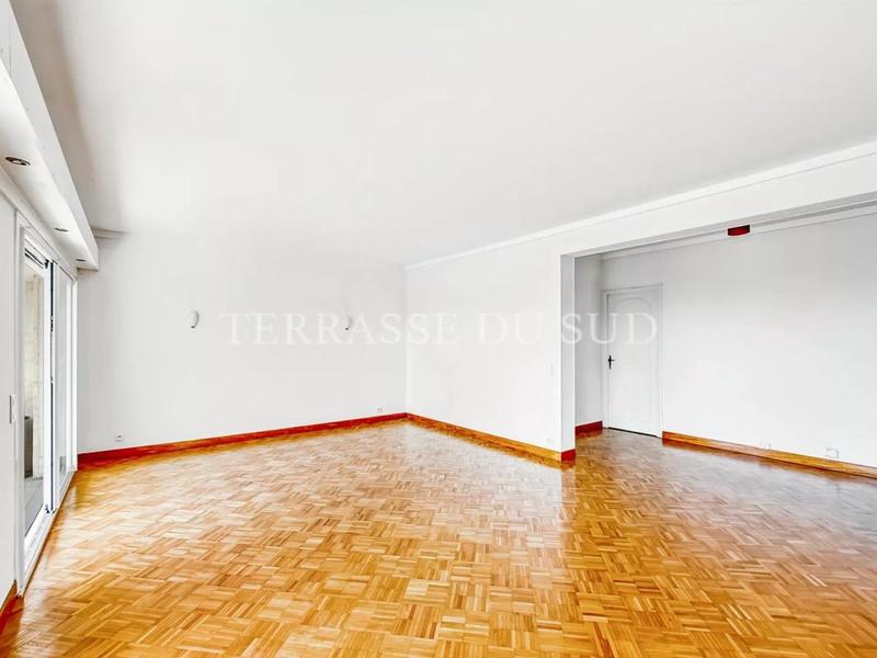 Appartement - 136 m² - 4 pièces