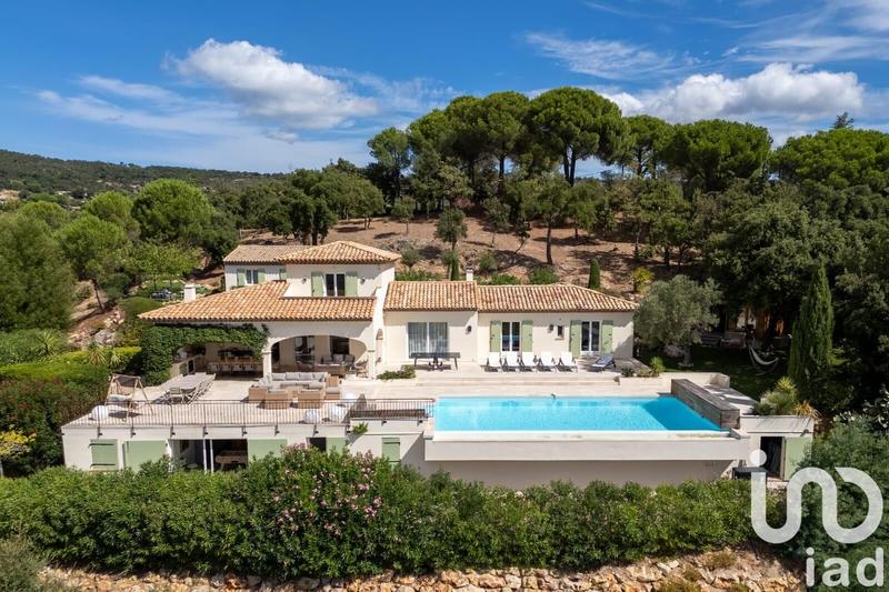 Maison - 308 m² - 12 pièces