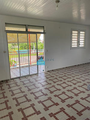 Appartement - 82 m² - 4 pièces