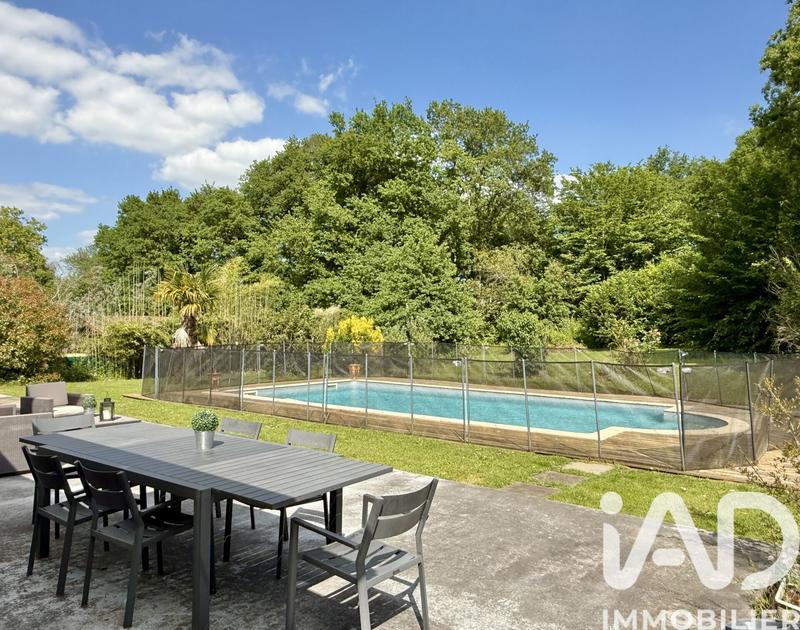 Maison - 160 m² - 6 pièces