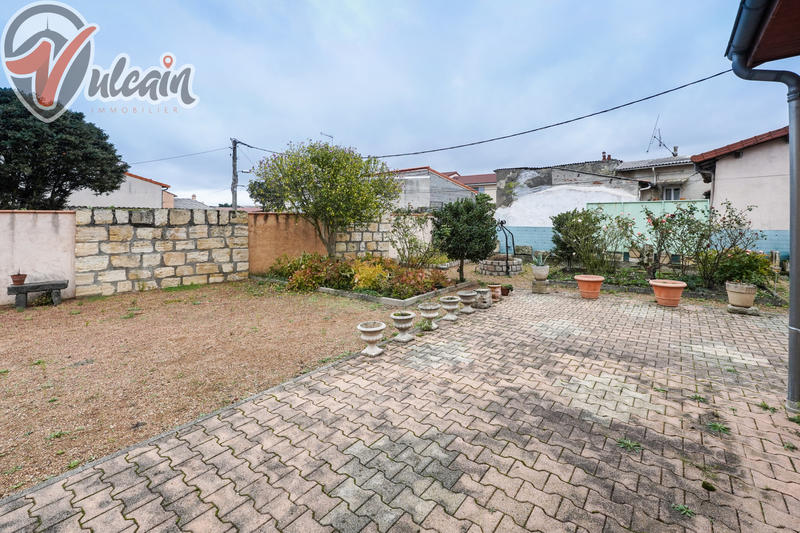 Maison - 110 m² - 4 pièces