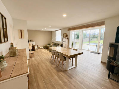 Maison - 148 m² - 5 pièces