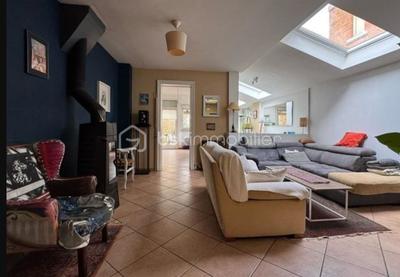 Maison bourgeoise - 157 m² - 8 pièces
