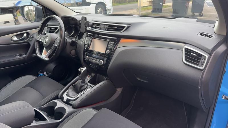 Nissan Qashqai 1.6 dCi 130 Bva6 n-Connecta