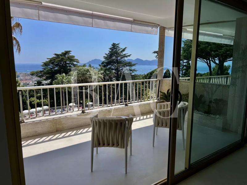 Appartement - 122 m² - 3 pièces