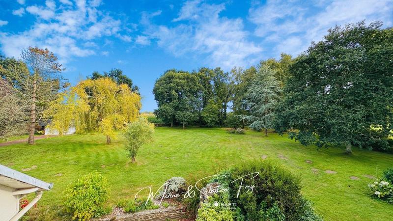 Maison - 170 m² - 6 pièces