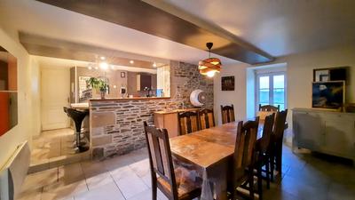 Corps de ferme - 150 m² - 7 pièces