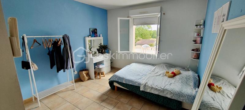 Pavillon - 145 m² - 7 pièces