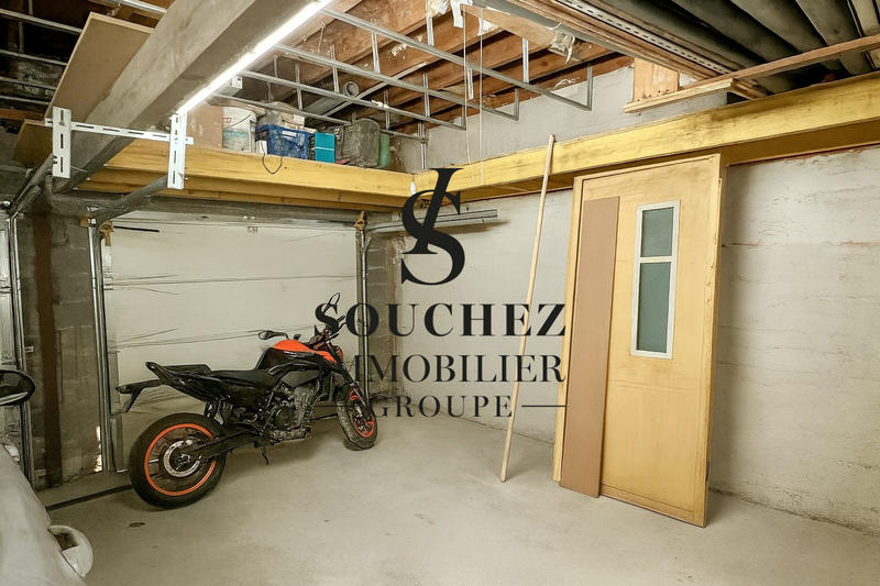 Maison ancienne - 243 m² - 6 pièces