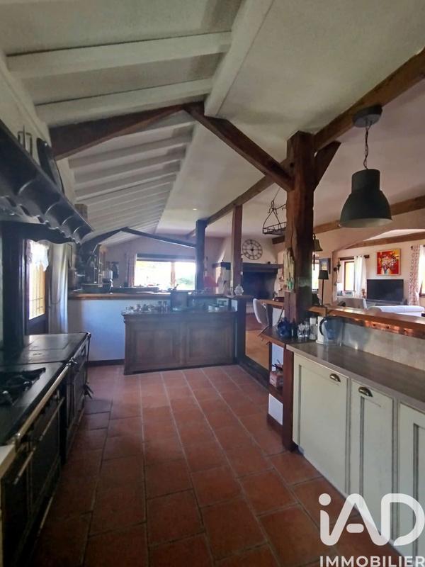 Maison de village - 186 m² - 6 pièces