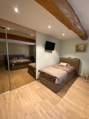 Longère - 368 m² - 10 pièces